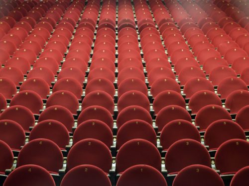 Riapertura dei teatri: c’è il rischio “platea vuota”